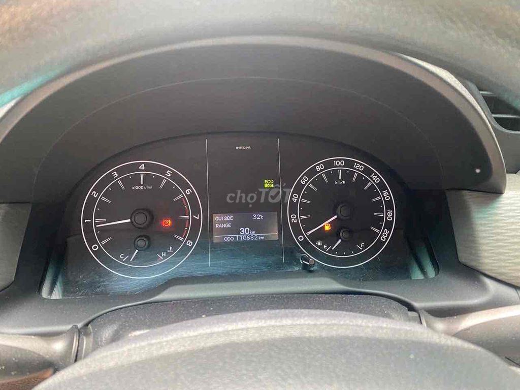 Toyota Innova 2019 2.0E 110682 km. Mua bán Ô tô tại Quận Thanh Xuân Hà Nội được đăng bởi Dũng hình 5