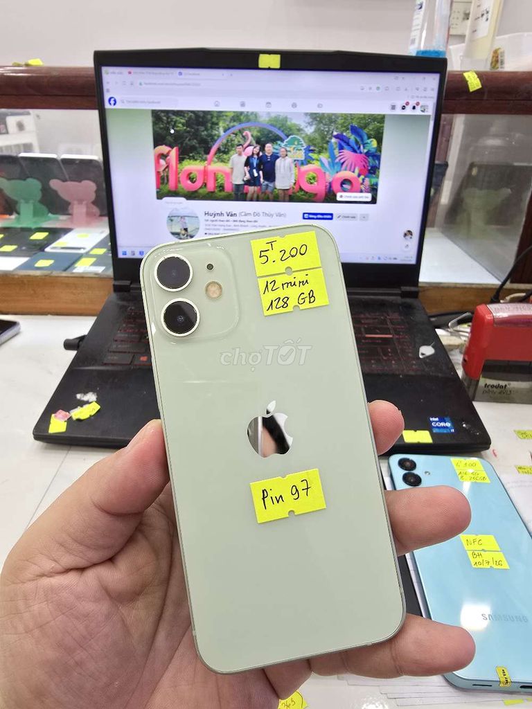 iPhone 12 Mini 128GB Xanh lá Đã dùng. Mua bán Điện thoại tại Thành phố Long Xuyên An Giang được đăng bởi Facebook Cầm Đồ Thúy Vân hình 1