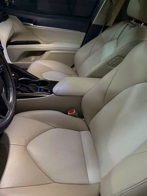 Toyota Camry 2021 2.5Q - 63000 km. Mua bán Ô tô tại Quận Bình Thạnh Tp Hồ Chí Minh được đăng bởi Khả Kỳ