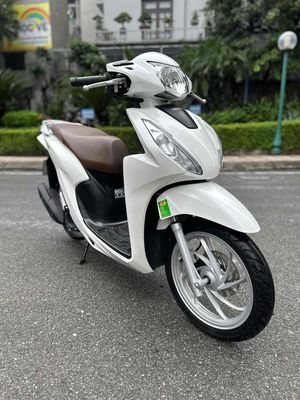 Honda Vision 2025!! chính chủ / như xe dắt hãng. Mua bán Xe máy tại Quận Hoàng Mai Hà Nội được đăng bởi Xe Máy Quân Oanh 