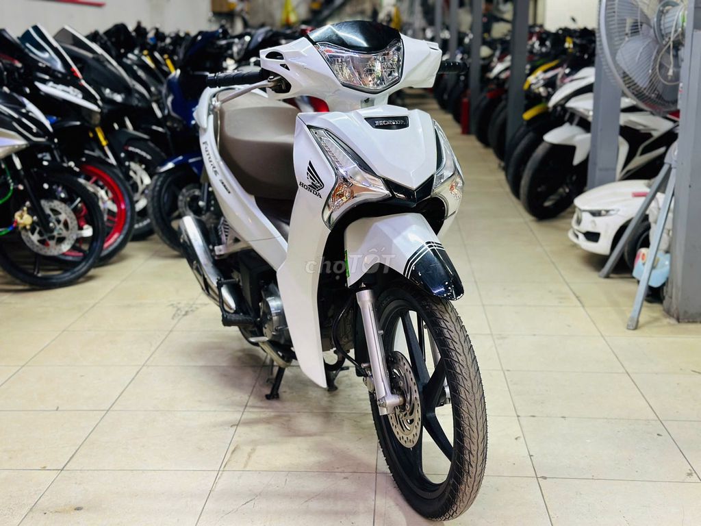 XE MÁY THỊNH PHÁT - FUTURE 125 TRẮNG VÀNH ĐÚC HN. Mua bán Xe máy tại Quận Bắc Từ Liêm Hà Nội được đăng bởi XE MÁY THỊNH PHÁT XE LƯỚT GIÁ RẺ hình 1