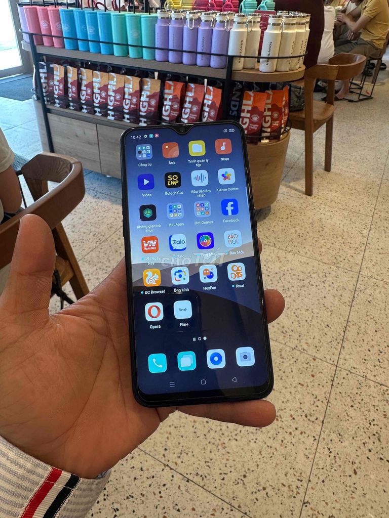 Oppo F9 64GB Đen tím. Mua bán Điện thoại tại Quận Sơn Trà Đà Nẵng được đăng bởi Tú hình 1