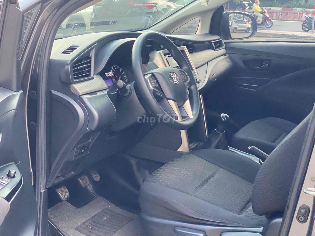 Toyota Innova 2018 2.0E - 49000 km. Mua bán Ô tô tại Quận Bình Thạnh Tp Hồ Chí Minh được đăng bởi Toyota Sure hình 7