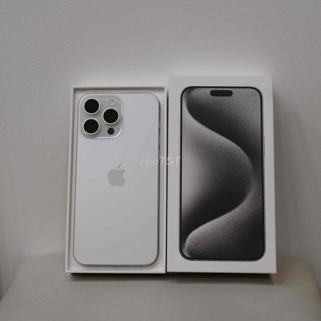 iPhone 15 Pro Max màu Titan Trắng 512GB