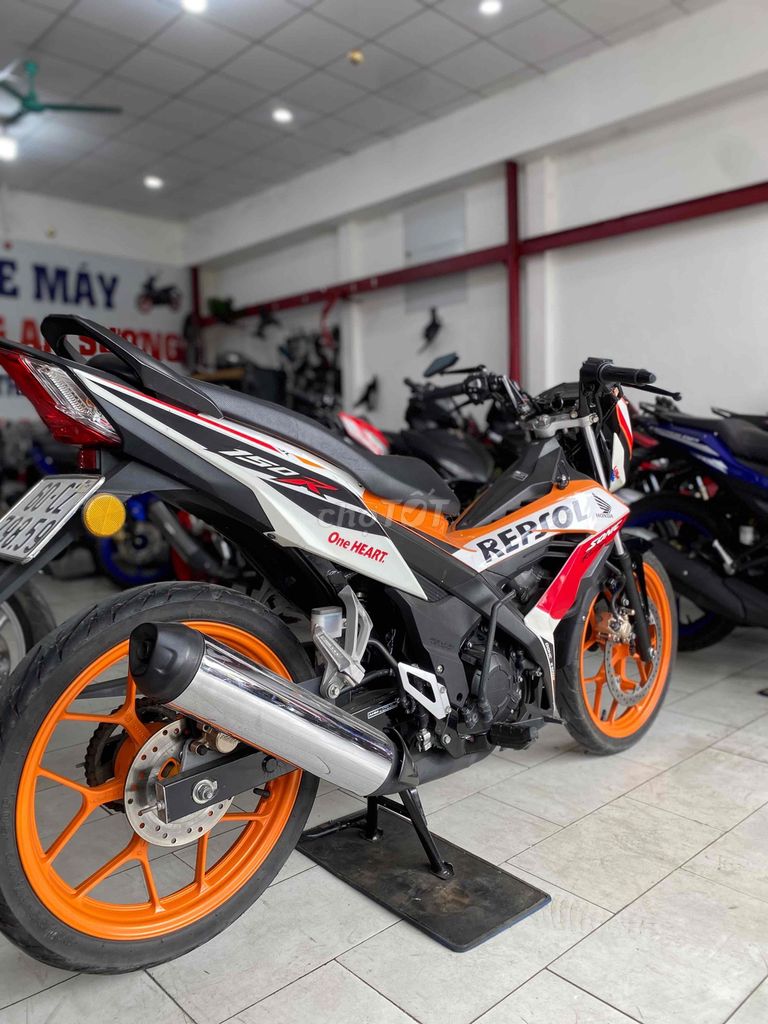Honda Sonic 150 đk 2020 màu cam đen chính chủ. Mua bán Xe máy tại Quận 12 Tp Hồ Chí Minh được đăng bởi Xe Máy Hoàng Giang An Sương  hình 4