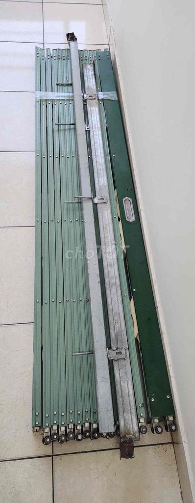 Cửa xếp Kim loại Xanh lá cây Chống gỉ. Mua bán Nội thất, đồ gia dụng khác tại Quận Tân Phú Tp Hồ Chí Minh được đăng bởi Lợi Phan hình 1