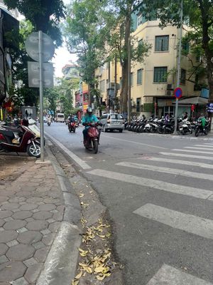 Land in Ba Đình