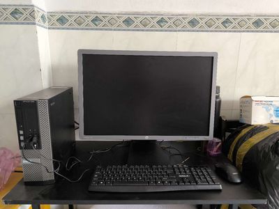 Máy tính bàn i5 và màn hình HP 24IN