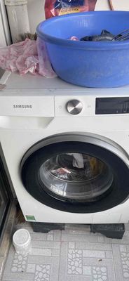 Máy giặt Samsung cửa ngang còn bảo hành 6 tháng