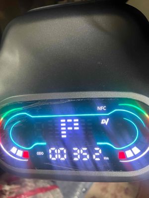 Xe máy điện Xám 352 km