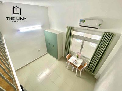 Phòng gác lửng cửa sổ thoáng full nội thất đi bộ qua UFM chỉ 10 phút