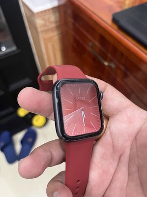 Apple Watch Series 4 Alluminum 44mm 95% Zin Nobox. Mua bán Thiết bị đeo thông minh tại Quận Thanh Khê Đà Nẵng được đăng bởi Phạm Tùng