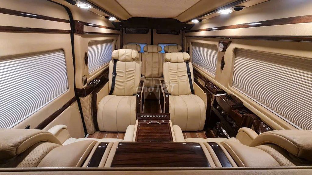 2018 10 Chỗ 2.4 Diesel  - 48 km. Mua bán Ô tô tại Quận 4 Tp Hồ Chí Minh được đăng bởi Minh Phương hình 13