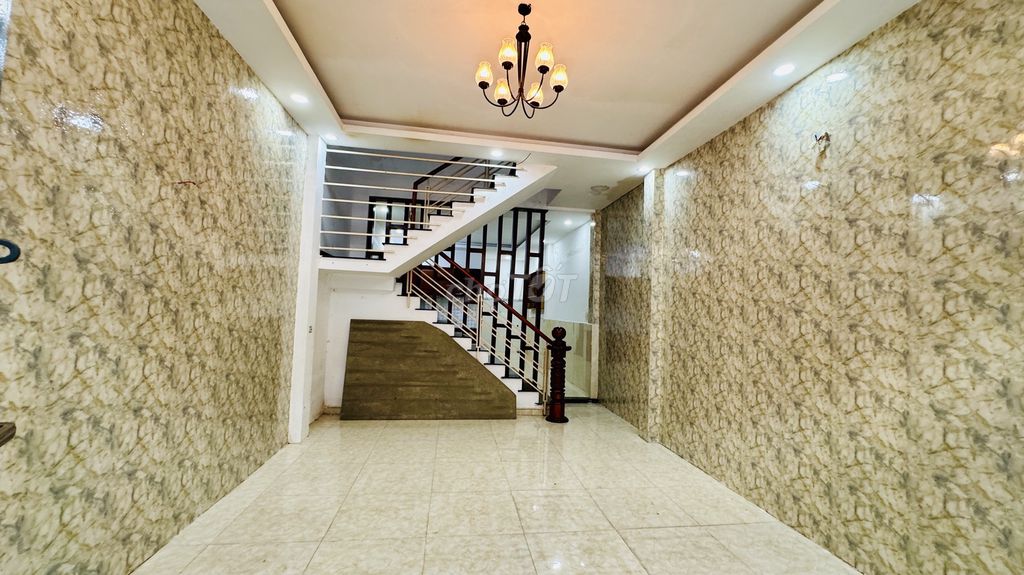 NHÀ HẺM XE HƠI GÒ VẤP – CÁCH MT PHẠM VĂN CHIÊU CHỈ 50M – HƠN 6 TỶ