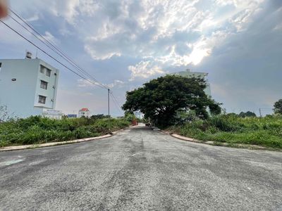 Plot of land 85 m² · Đường Liên Phường