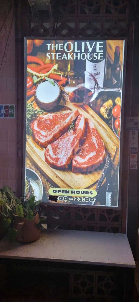 Bảng hiệu đèn Trắng 1m26x70cm. Mua bán Đèn tại Quận 1 Tp Hồ Chí Minh được đăng bởi The Olive Steakhouse hình 1