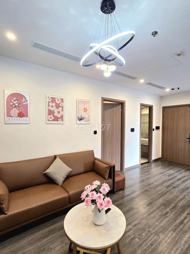 Cho thuê căn hộ 2PN Vinhomes Ocean Park R103, 11.5tr