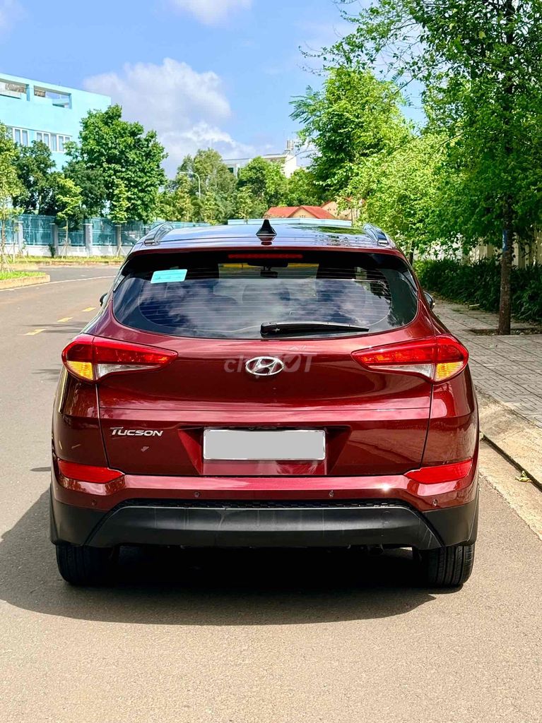 Hyundai Tucson 2019 2.0 ATH 79000 km. Mua bán Ô tô tại Thành phố Buôn Ma Thuột Đắk Lắk được đăng bởi Nguyễn duy dương hình 5