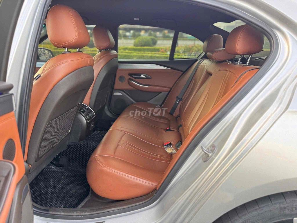 Vinfast Lux A 2021 Premium 50.000km. Mua bán Ô tô tại Quận Thanh Xuân Hà Nội được đăng bởi Trần Quang Huy hình 3