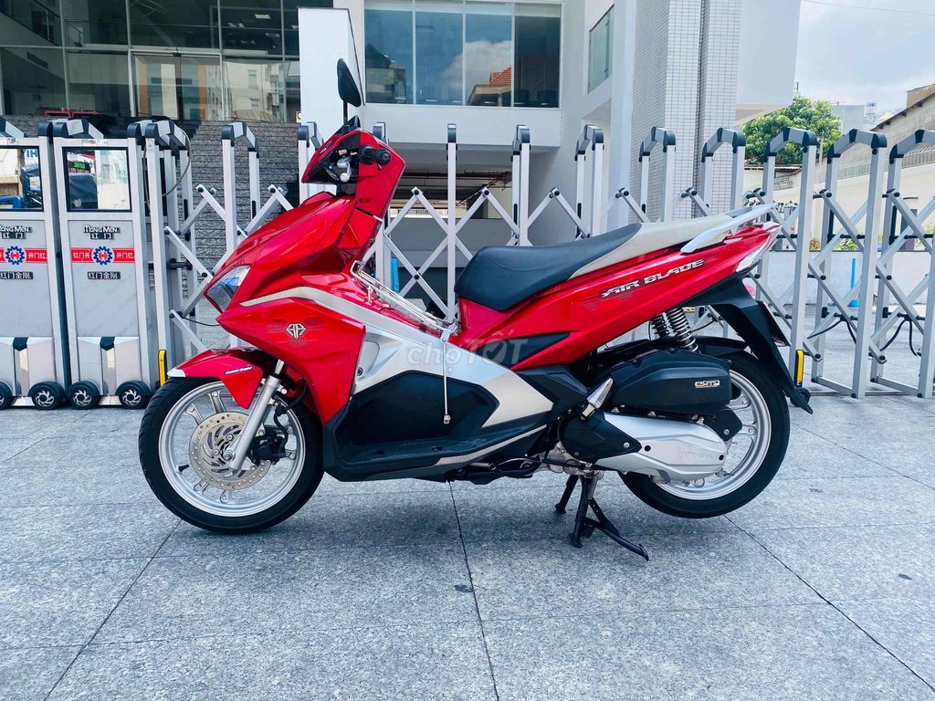 Honda Air Blade 125Fi hỗ trợ trả góp trả trước 10%