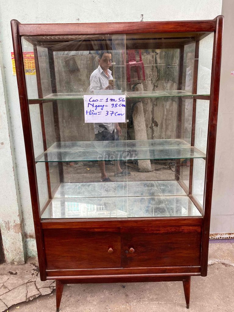 Bán 1 tủ chuẩn xưa chưng đồ