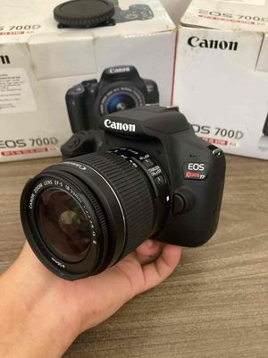 Canon 2000D 18-55 IS II 98%