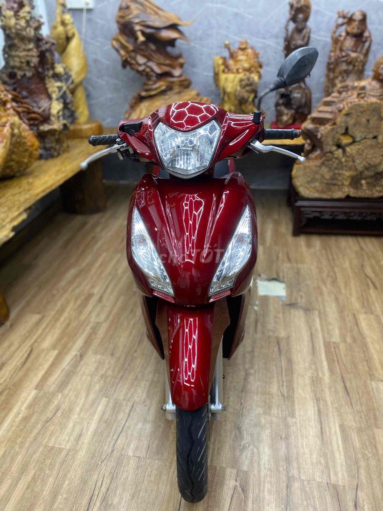 Vision smartkey, máy êm thì thầm bao vọt. Mua bán Xe máy tại Quận 8 Tp Hồ Chí Minh được đăng bởi Quân  hình 6