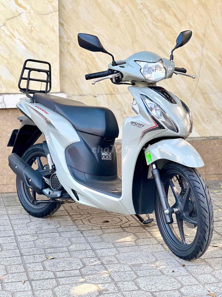 honda vision khoá smk xxm bản bánh lớn 9chủ. Mua bán Xe máy tại Quận 12 Tp Hồ Chí Minh được đăng bởi CHXM Phương Nam Chuyên Bán Xe Trả Góp Bao Nợ Xấu hình 8