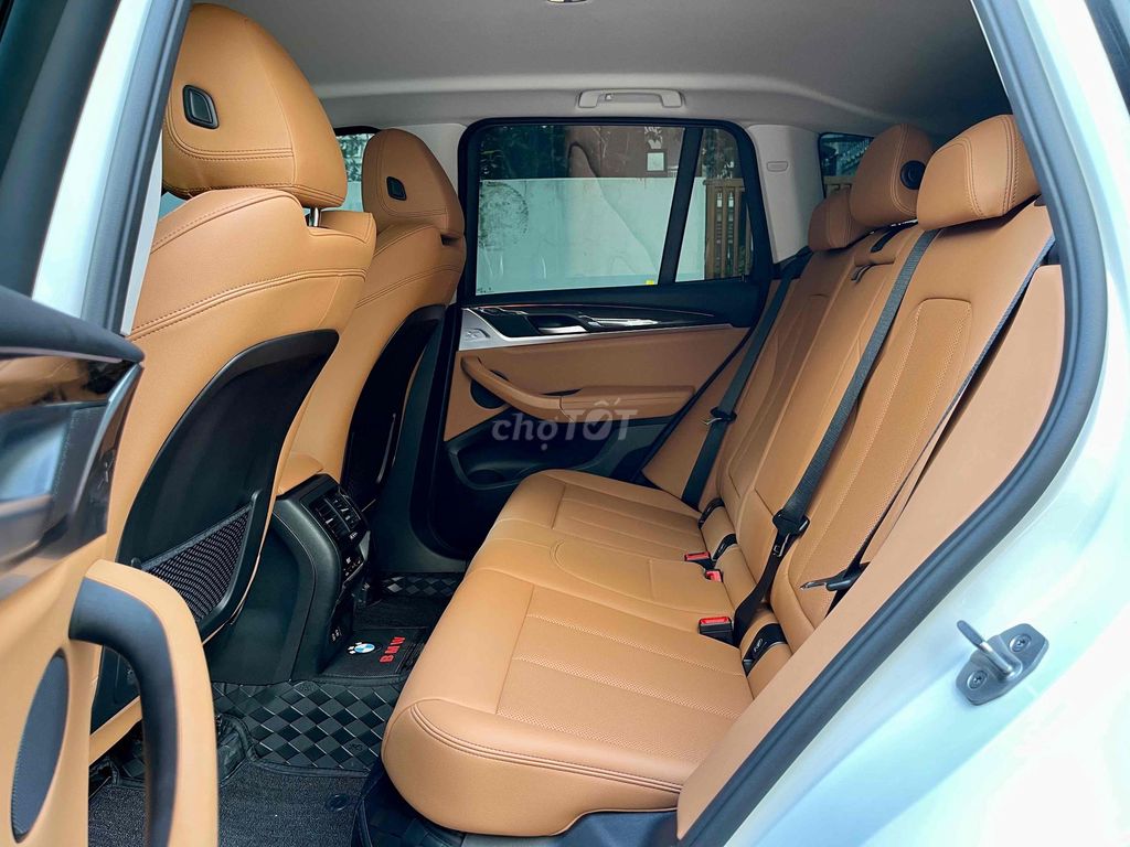 BMW X3 2024 sDrive20i Trắng Nâu - 13000 km. Mua bán Ô tô tại Quận Thanh Xuân Hà Nội được đăng bởi Trần Trí Cường hình 11