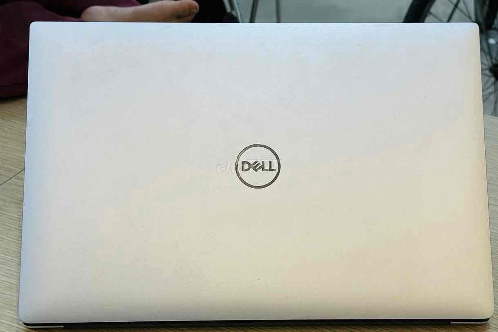Bán Dell XPS 15 i7/16GB/512GB GTX 1050 Ti Max 4K. Mua bán Laptop tại Quận Đống Đa Hà Nội được đăng bởi  Cường Táo hình 1