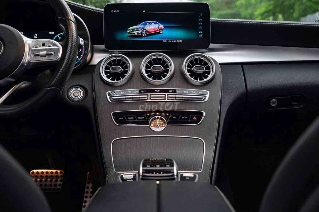 LONG ANH AUTO về Mercedes C300 AMG model 2019. Mua bán Ô tô tại Quận 7 Tp Hồ Chí Minh được đăng bởi LongAnh AuTo  hình 13