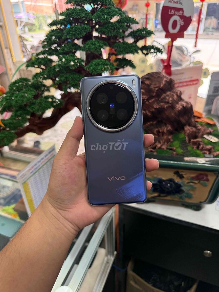 Vivo X200 Pro Bản 12/256. Mua bán Điện thoại tại Thành phố Tây Ninh Tây Ninh được đăng bởi Công Minh Mobile hình 1