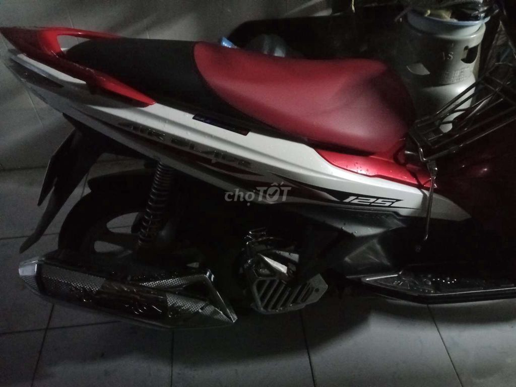 Honda Air Blade 2013 Красно-белый