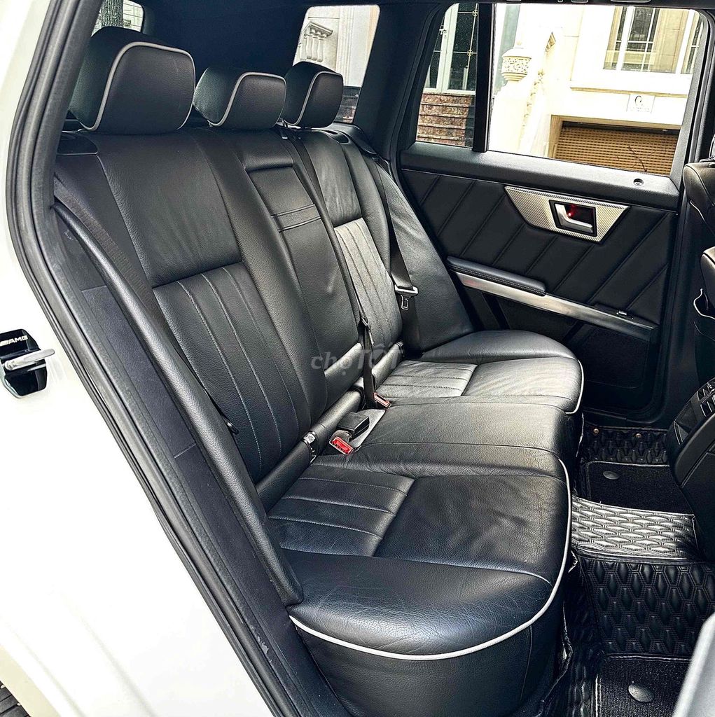 Mercedes Benz GLK Class 2012 300 4Matic. Mua bán Ô tô tại Thành phố Thủ Đức Tp Hồ Chí Minh được đăng bởi SAGO CAR hình 7