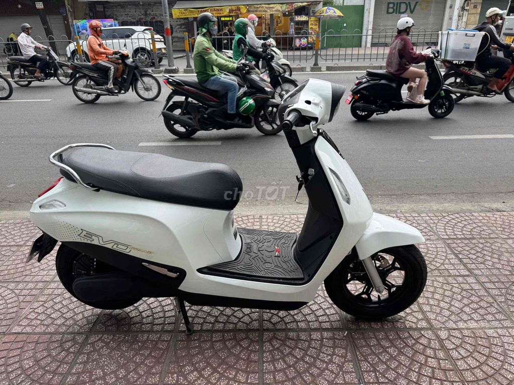 VinFast Evo Grand 2026 Trắng 1200km