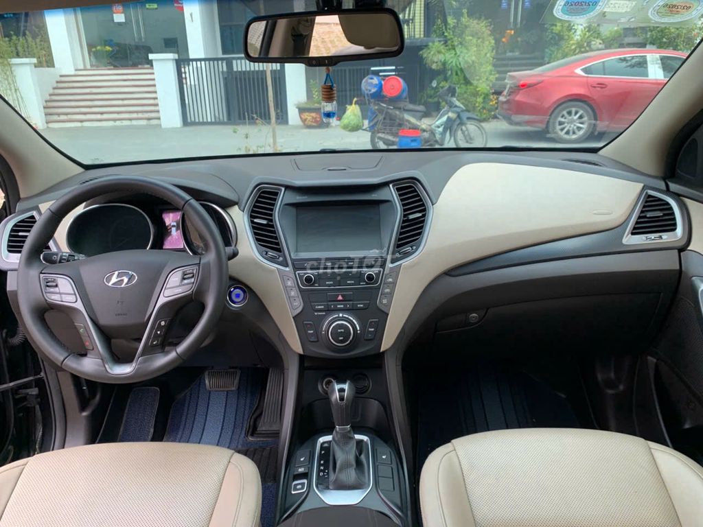 Hyundai SantaFe 2.2 L 4WD Full Dầu 2018. Mua bán Ô tô tại Quận Long Biên Hà Nội được đăng bởi Auto Tuấn Huyền hình 10