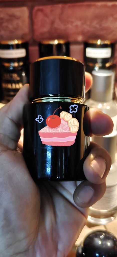 Nước hoa  clone unisex hương gỗ hoa cỏ xạ hương. Mua bán Nước hoa tại Quận Hải Châu Đà Nẵng được đăng bởi Ở Đây Có Hương Thơm Làm Hài Lòng Bạn hình 1