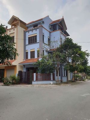 CHO THUÊ NHÀ Ở ĐƯỜNG HUYỀN QUANG 2, VÕ CƯỜNG, TP BẮC NINH. Cho thuê nhà ở tại Thành phố Bắc Ninh Bắc Ninh được đăng bởi Chị Nhi