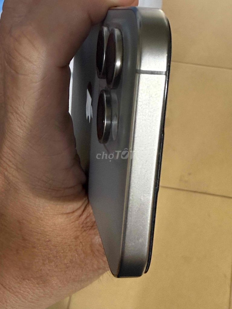 Apple iPhone 15 Pro Max 256GB Xám Đã qua sử dụng. Mua bán Điện thoại tại Quận 5 Tp Hồ Chí Minh được đăng bởi MN9999 hình 1