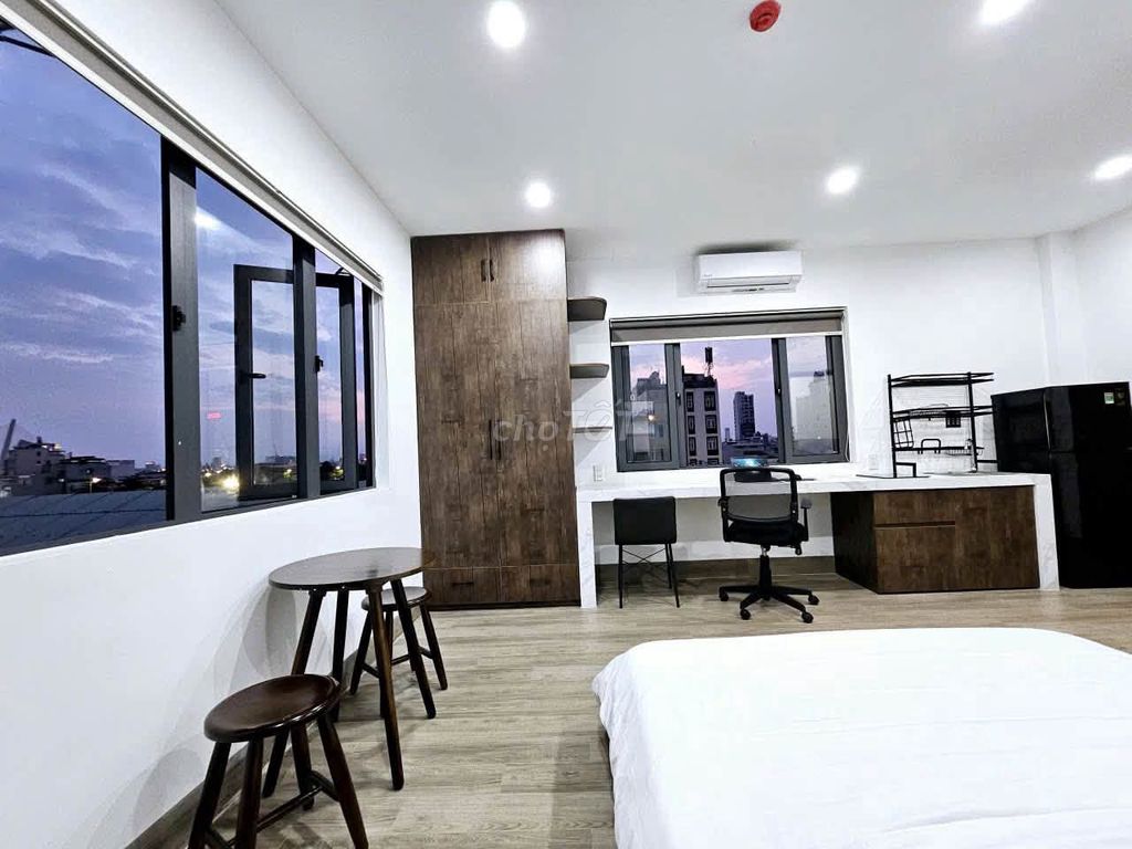 6th-floor room on Lương Thế Vinh with own washer — photo 2