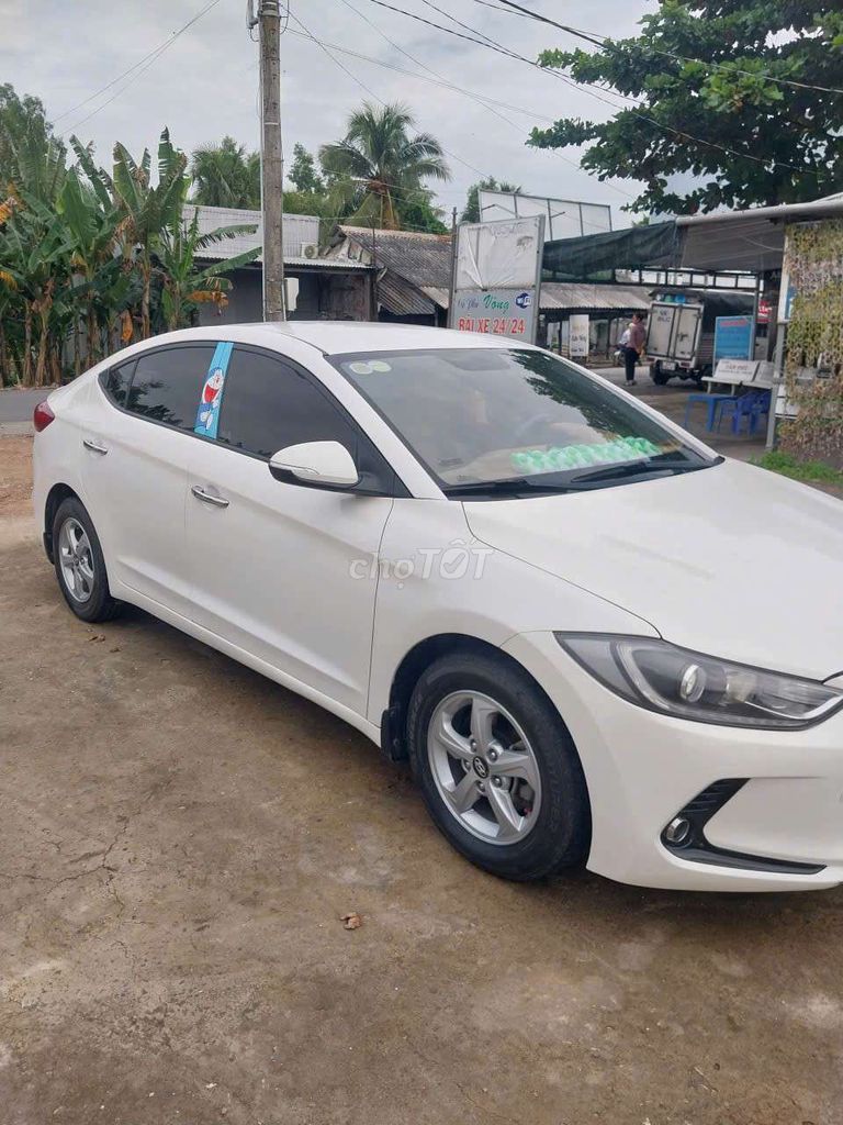 Hyundai Elantra GLS 2016 Trắng. Mua bán Ô tô tại Thị xã Cai Lậy Tiền Giang được đăng bởi Tài Em Xe hình 4