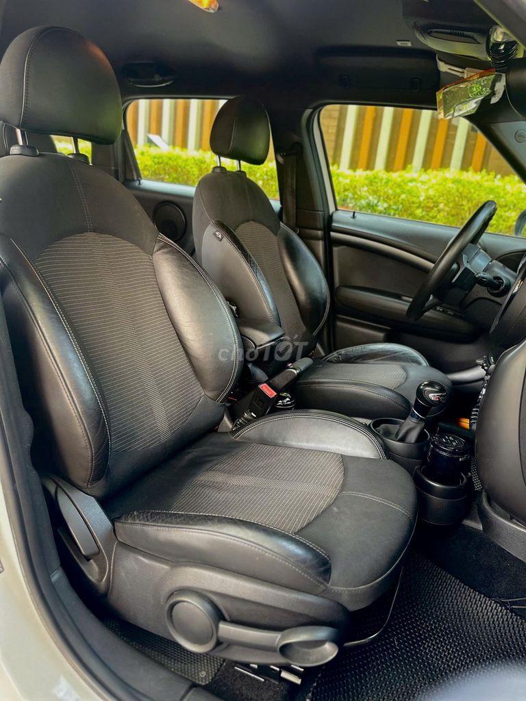 Mini Cooper S Countryman 2014 67000 km. Mua bán Ô tô tại Quận 8 Tp Hồ Chí Minh được đăng bởi Gon Nguyen hình 12