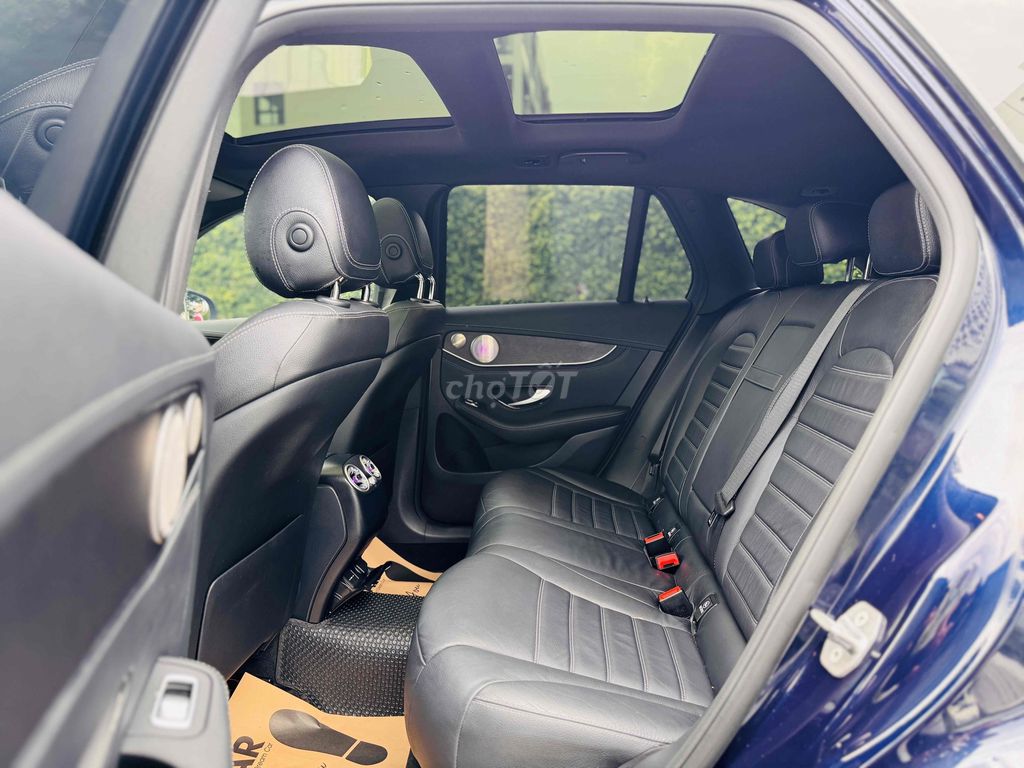 GLC300 4MATIC - 33000 KM XANH CAVANSITE. Mua bán Ô tô tại Quận Bình Tân Tp Hồ Chí Minh được đăng bởi Huỳnh Thiên Bảo hình 18