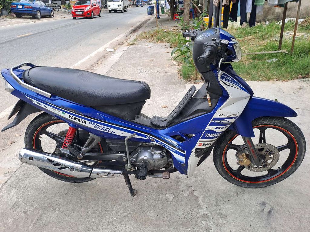Xe Si Rút Yamaha. Mua bán Xe máy tại Thành phố Thủ Dầu Một Bình Dương được đăng bởi nguyễn văn thành hình 2