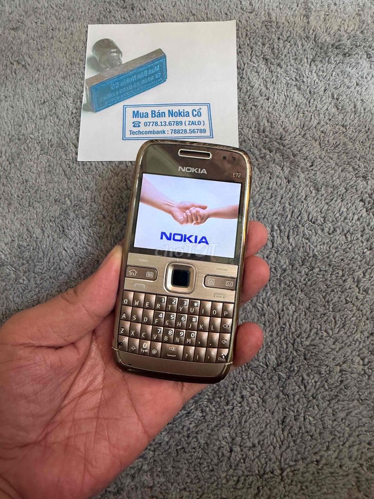 Nokia E72 Vàng Đã qua sử dụng. Mua bán Điện thoại tại Quận 10 Tp Hồ Chí Minh được đăng bởi Mua Bán Nokia Cổ hình 1