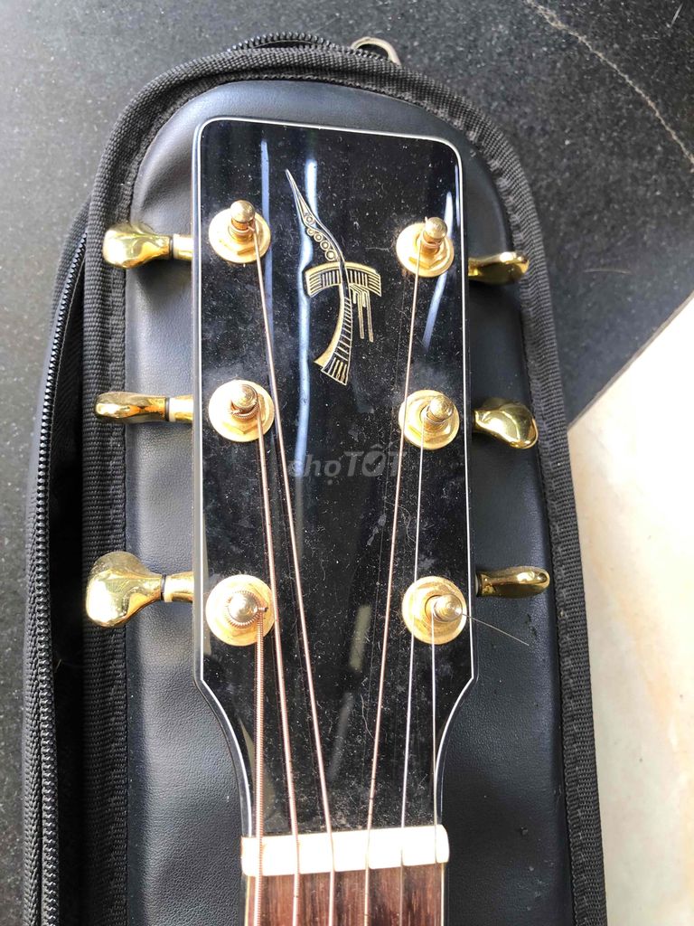 Đàn Guitar Acoustic Handmade FullsolidThuận Guitar