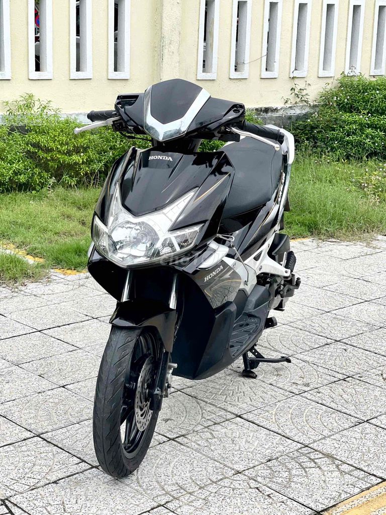 Honda Air Blade 2010 Đen, Bạc