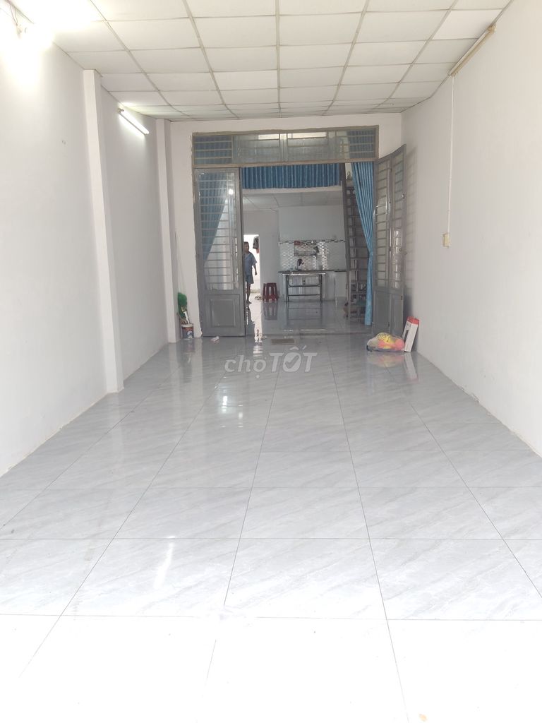 CHO THUÊ NHÀ NGUYÊN CĂN MẶT TIỀN ĐƯỜNG TÂN THỚI NHẤT 11 - QUẬN 12