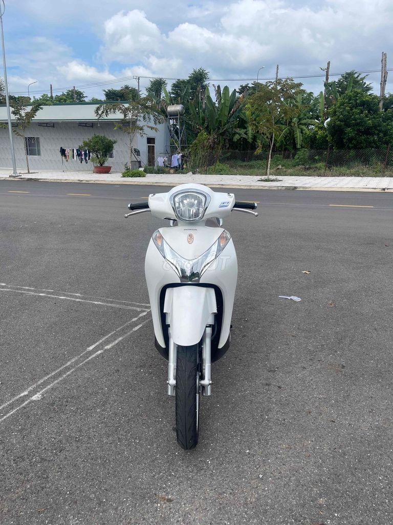 cần bán sh mode mới keng ngay chủ. Mua bán Xe máy tại Huyện Tân Phú Đồng Nai được đăng bởi Lê thê đai hình 2