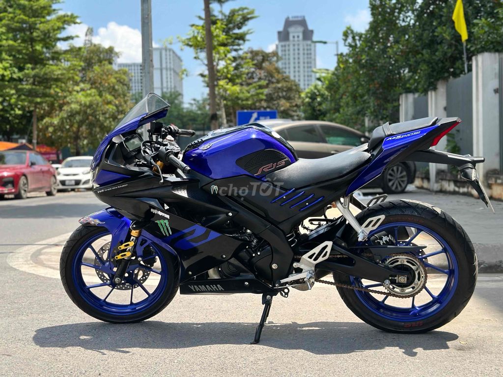 xe R15v3 đk 2021 mới k tỷ vết. Mua bán Xe máy tại Quận Nam Từ Liêm Hà Nội được đăng bởi cửa hàng xe máy yến thắng  hình 4